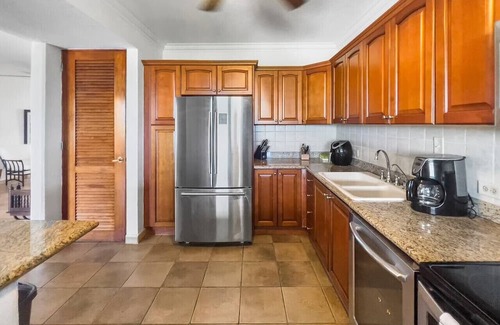 Guzman Abajo Apartment | Sunny Rio Mar Escape W/Balcony, Beach & Pool