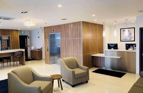 Northeast Mississauga Apartment | Hotel Chandni Victoria