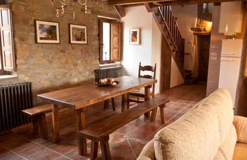 San Vitero Cottage | El Ramayal - Stone House with Covered Patio