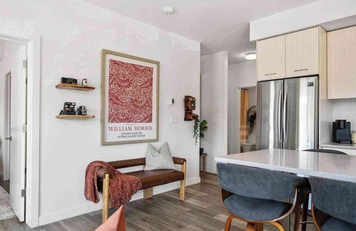 Whyte ave Condo | Private patio stay near Whyte Ave, UofA Hospital, and West Edmonton Mall