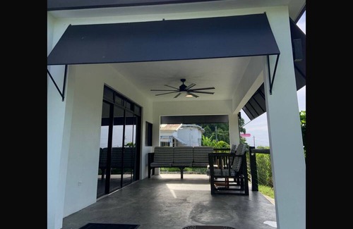 Snow Hill Villa | Charming new 2 BR, 2 BR ocean view villa in Snow District, AC, private/secure