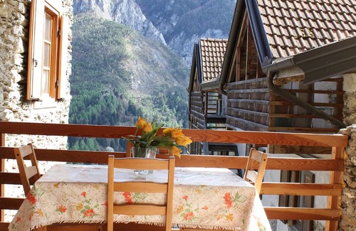 Caldonazzo Apartment | Pure nature in Trentino - apartment with terrace & mountain views near Lake Caldonazzo!