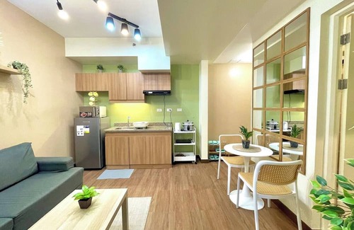 Ugong Condo | The Sunset Studio @ Kasara Residences with Netflix