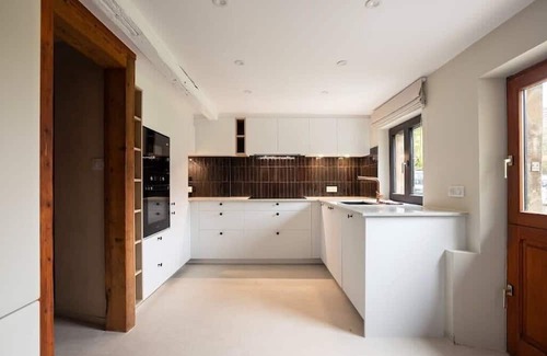 Hangenbieten House | Peaceful and spacious stay in Hangenoak