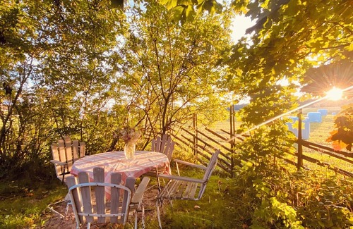 Sandared House | Tranquil 3-bedroom house for a peaceful getaway with sauna and jacuzzi.
