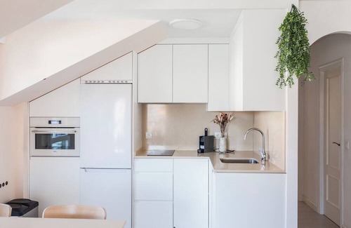 Noja Apartment | THE PARROTS OF CILLA