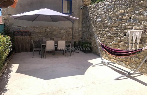 Cuevas de Vinayo House | Genciana, Cottage in the middle of the Leonese mountains (pet friendly)