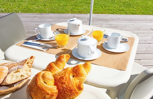 Roz-sur-Couesnon Apartment | Le Domaine du Mont 3P6 view
