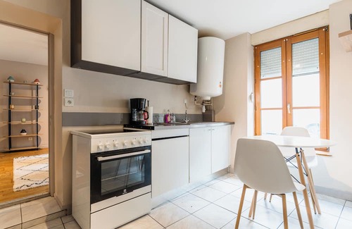 Ancy-Dornot Apartment | Bright & warm 53 m² T2 - comfort, modern style, pets welcome.