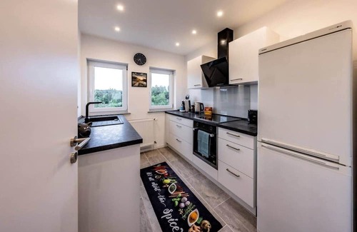 Hulzweiler Apartment | Serviced apartment with fully furnished workspace