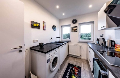 Hulzweiler Apartment | Serviced apartment with fully furnished workspace
