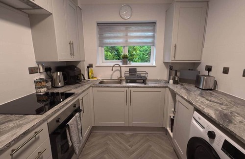 Little Chalfont Apartment | Chalfont Haven - Stylish 2-Bed Apartment, with Free Parking