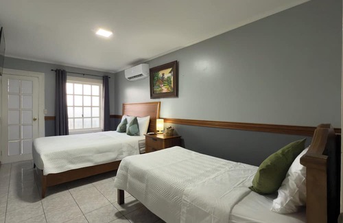 Agonia Bed & Breakfast | Tranquil bed & breakfast with AC in Alajuela. Near International Airport, 15 min