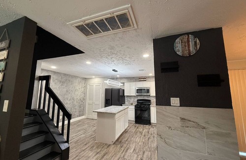 Meadows Place House | Spacious Family-Friendly 3BR Home w/Yard Near Richmond & Rosenberg