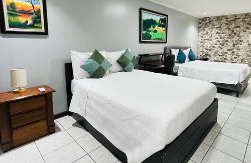 Agonia Bed & Breakfast | Great expeirence bed & breakfast with AC in down town Alajuela