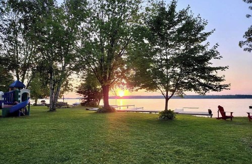 Rosedale Cottage | Upper Boathouse on Balsam Lake #1