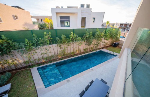 El Aggada Villa | Villa Othman: Swimming pool in Amelkis 15MIN center