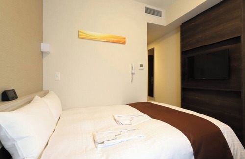 Higashishinsaibashi Hotel | Nonsmoking Standard Double Room Room only/Osaka Ōsaka