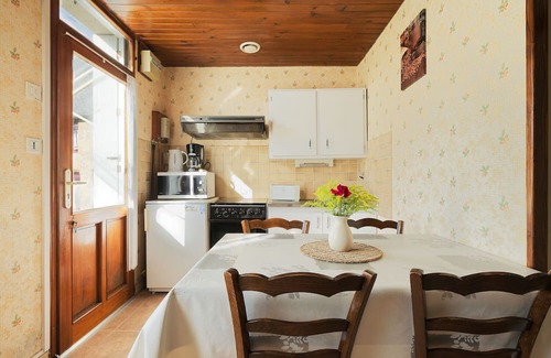 Monthault Cottage | Rental for 2 people, 7 km from Louvigné-du-Désert (35420)