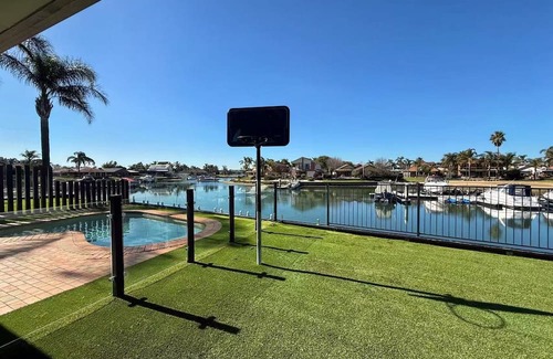 Patterson Lakes House | 6-Bed Lake Escape for Families & Friends