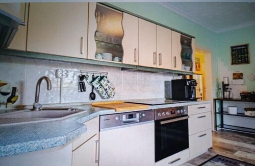 Neupetershain Nord House | Holiday apartment with dog