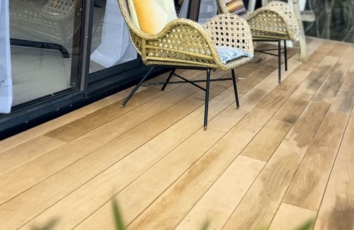Stanmore Bay House | 49 Cliff Retreat