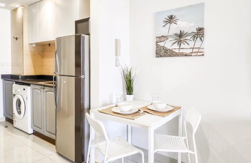 Al Hamra Village Apartment | Cosy Studio in Royal Breeze Al Hamra