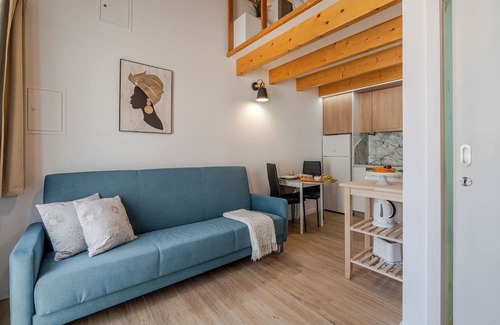 Sao Mamede de Infesta House | Authentic Studio 12 with Terrace by HostWise