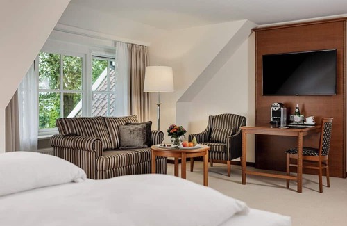 Ootmarsum Hotel | Stay Close to Ootmarsum’s Art Scene w/Views - Near Art Galleries and Boutiques