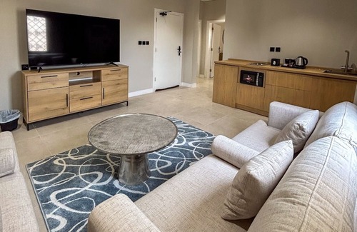 Medina Apartment | Two-Bedroom Apartment