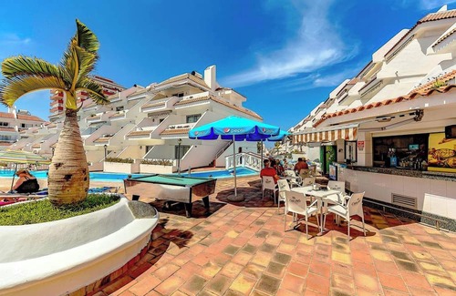 El Madronal Apartment | Homerez - Apartment Arona + sea view