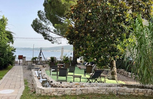 Bijela Apartment | Studio Apartment with Sea View and Balcony