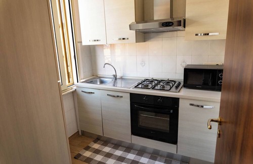 Nicolosi Apartment | Apartment at the foot of Mount Etna with a private terrace and Mount Etna view