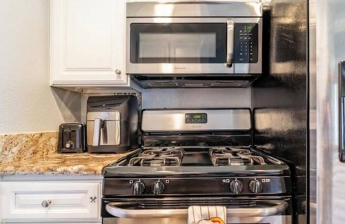 Indio Condo | Country Club Condo W/Pool&Spa- near Coachella