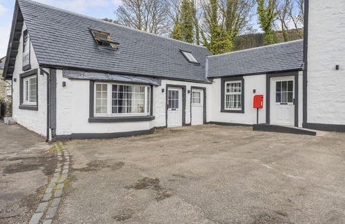 Tarbet Apartment | Post Office - Tarbet