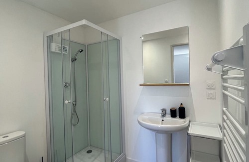 Le Breuil Apartment | The unexpected: 2-bedroom apartment in Le Creusot/Le Breuil near Tgv station