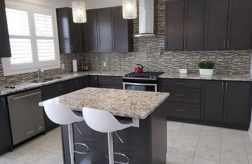 York Regional Municipality House | *4-Bedroom Spacious House * Yonge & Green Lane (East Gwillimbury)