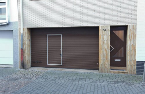 Rhein-Erft-Kreis District Apartment | City Apartment 12b - Located right next to the pedestrian zone and Brühl Palace Park