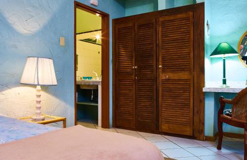 Windhoek Rural House | Corona Guest Farm
