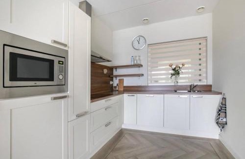 Almere Buiten Apartment | City Garden Appartement - City View