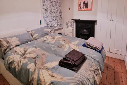 Larkhall Apartment | Bright & cosy 1 bedroom flat
