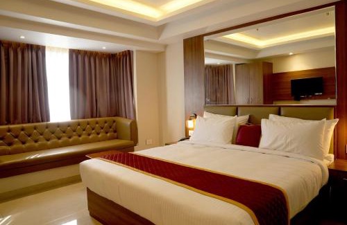 Onamthuruth Hotel | HOTEL ATHIRA RESIDENCY LLP
