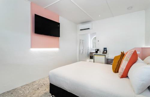 West Mackay Hotel | Bel Air Motel