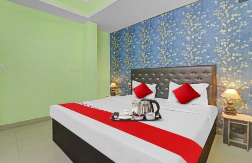 Auli Hotel | Flagship Hotel Victory Near Burlington Crossing