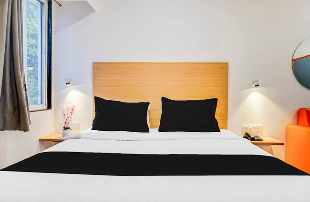 Elegant Urban Stays at Hadapsar Pune