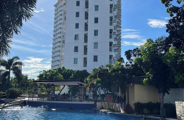 Alabang Budget Room 4
