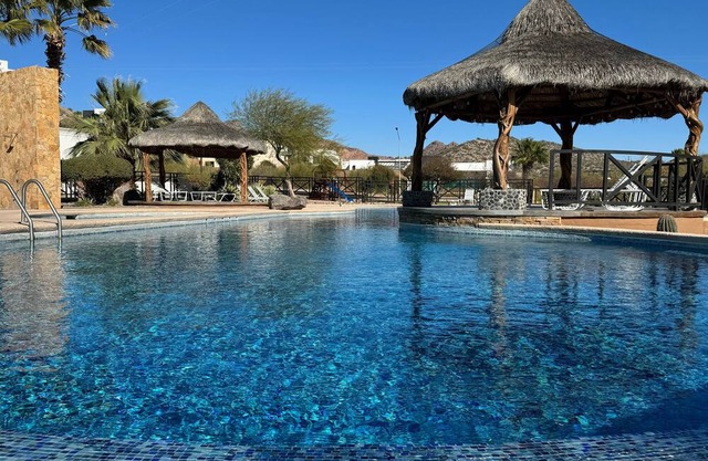 Casa "Valentina" (2R/2B) en Kino Bay Estates
