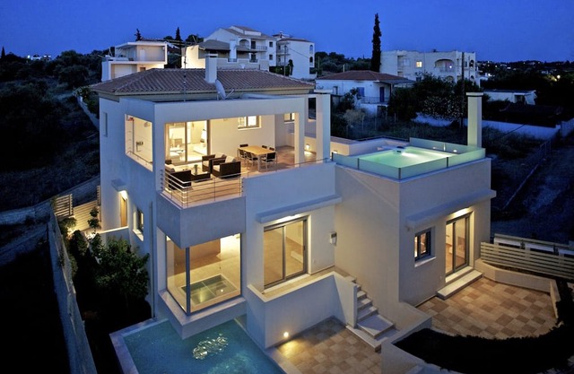 RVG A3 Luxury House with Pool in Portoheli