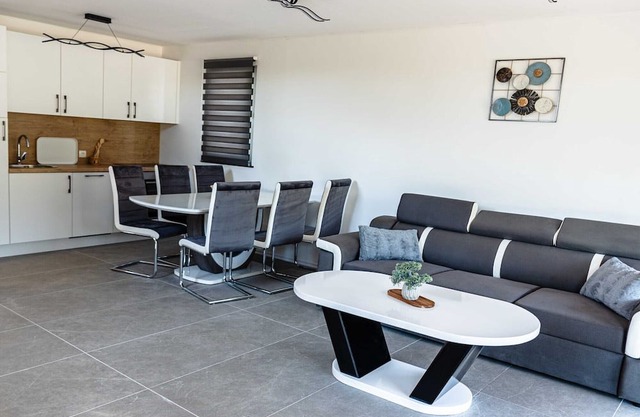 Tranquil Luxe Thermal Escape Mobile Home - Premium Mobile Home with Terrace
