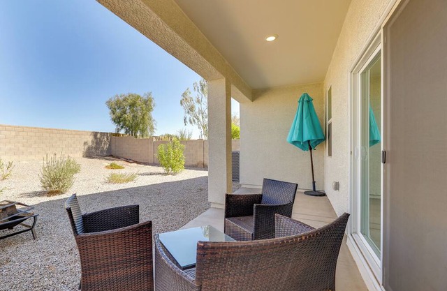 Suburban Family Home 7 Mi to Poston Butte Preserve